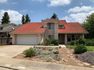 6030 Kasper Dr, Riverbank, CA 95367