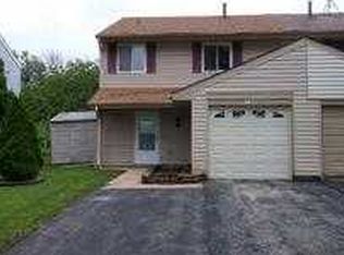 4455 Bell Ln, Hanover Park, IL