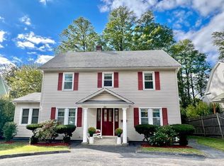 204 Burncoat St, Worcester, MA 01606