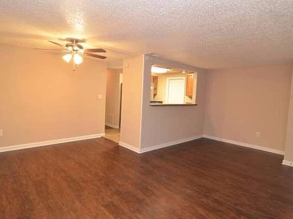 4th image of 5010 86th Ave