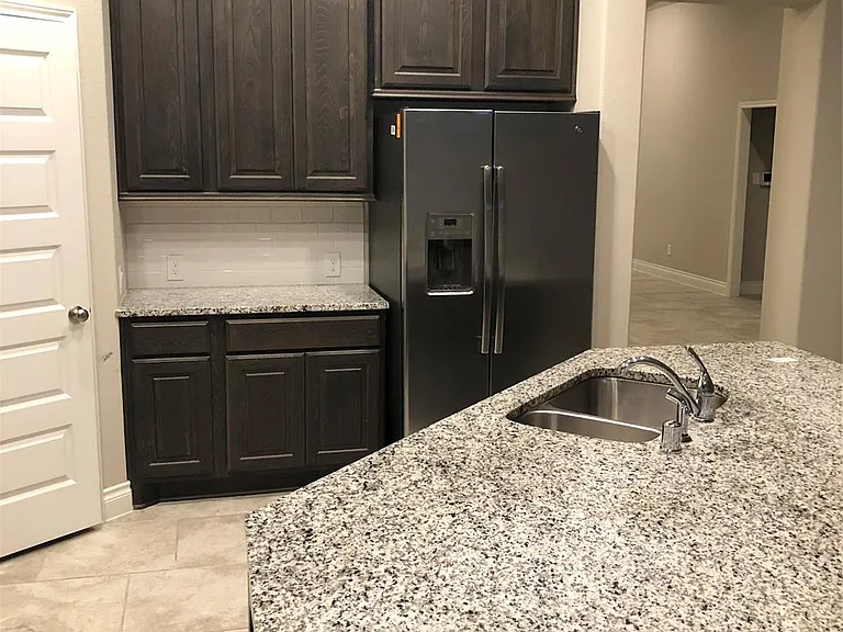 10839 Campbell Point — Photo 38