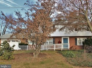 21 Virginia Ave, Shrewsbury, PA 17361