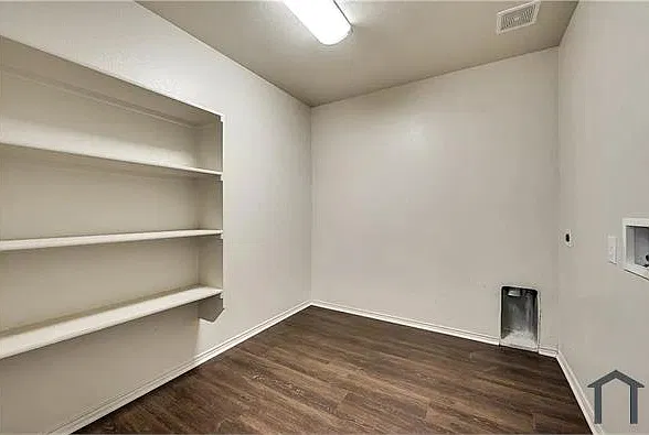 1109 Boxwood Dr — Photo 20