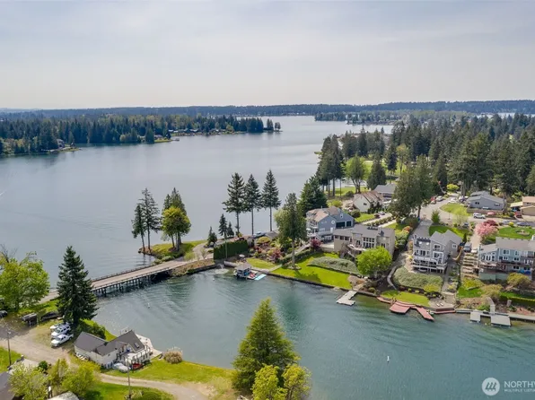 21026 30th Street Ct E, Lake Tapps, WA 98391