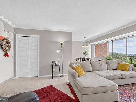 5th image of 5801 Quantrell Ave APT 206