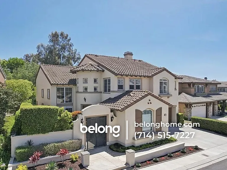 6 Westchester Ct — Photo 1