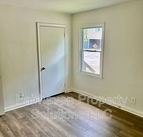 109 Signal View St #A — Photo 7