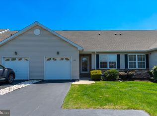 210 Franklin Ct, Royersford, PA 19468