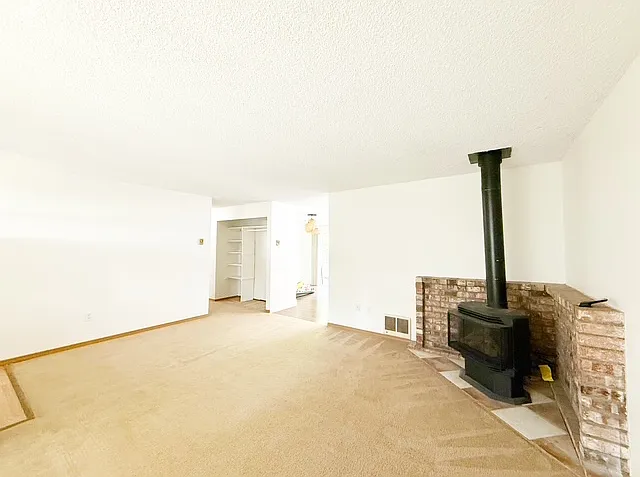 2695 McKinley Pl SE — Photo 5