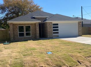 704 Oahu Loop, Tool, TX 75143