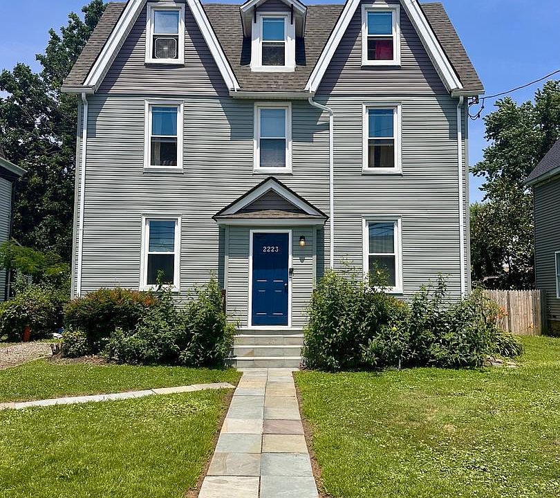 1st image of 2223 Amosland Rd