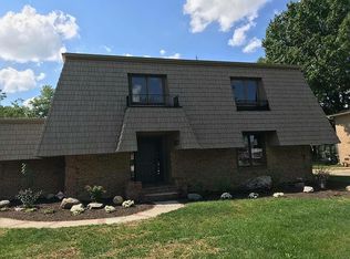 3227 Glencairn Dr, Fort Wayne, IN 46815