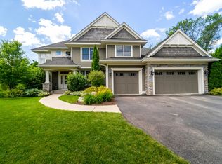 5775 Sunnybrook Ln, Mound, MN 55364