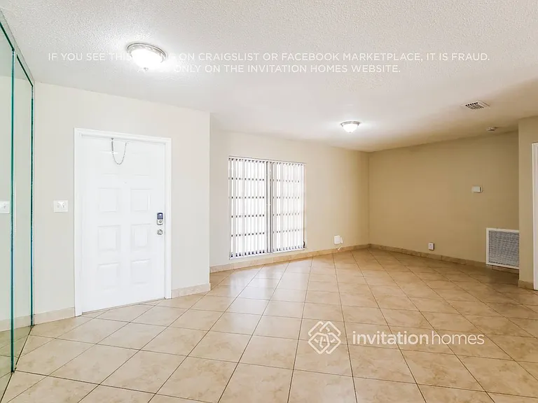 5161 SW 19th St — Photo 3