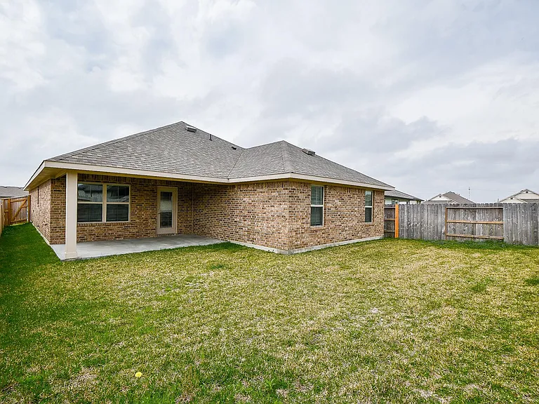 2700 Diamond Reef Ln — Photo 33