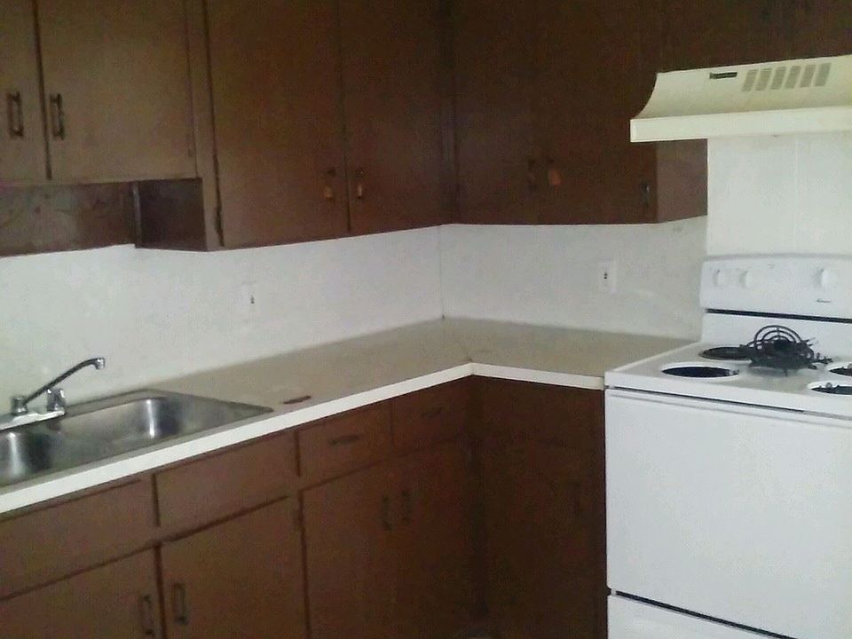 Kitchen with new stove