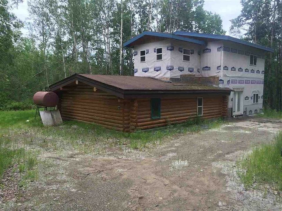 1st image of 439 Summer St