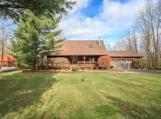 11060 Clark Rd, Chardon, OH 44024