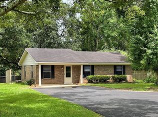 6601 McDonald Rd, Theodore, AL 36582