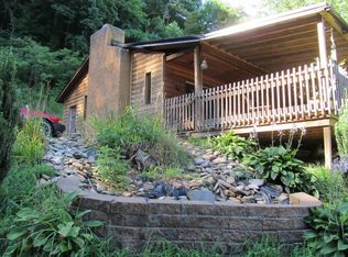58 Buchanan Hill Rd, Bakersville, NC 28705