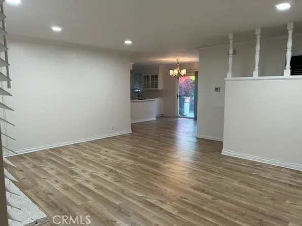 7582 Alhambra Dr, Huntington Beach, CA 92647