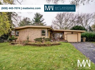 2217 Tanager Trl, Madison, WI 53711