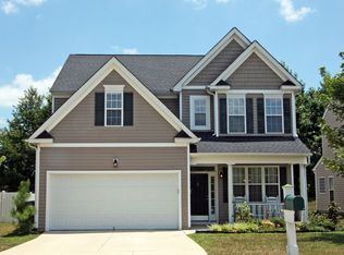 8200 Willowglen Dr, Raleigh, NC 27616