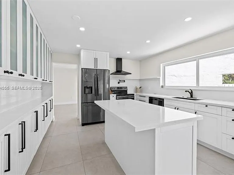 9547 SW 146th Pl — Photo 13
