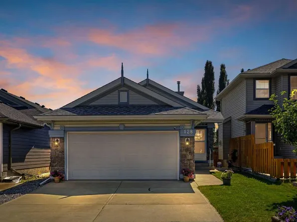 128 N Covehaven Gdns NE, Calgary, AB T3K 6E5