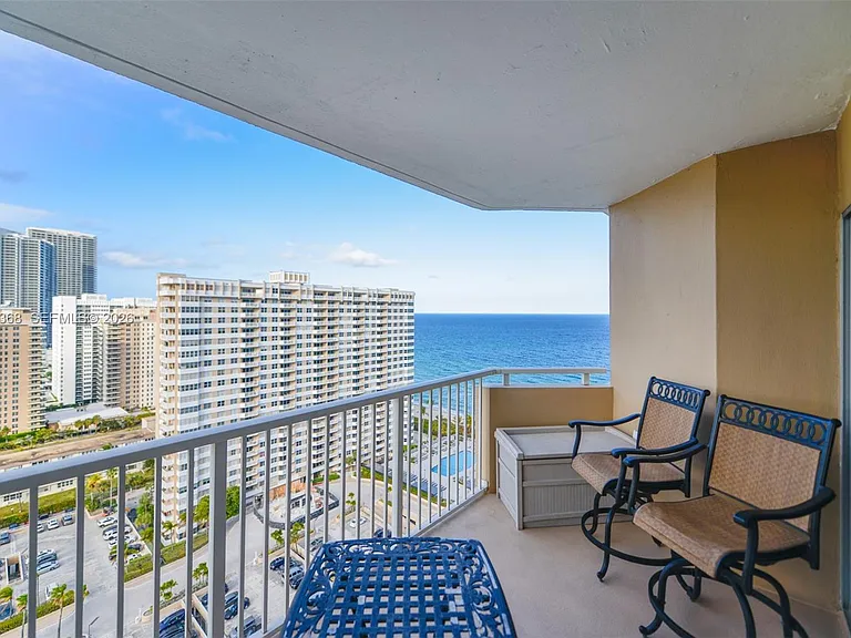 1980 S Ocean Dr #21M — Photo 7