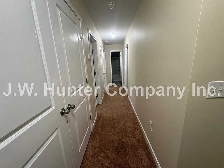 3556 Jetstream Dr NW — Photo 9