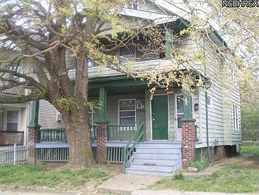 1st image of 923 E 131st St