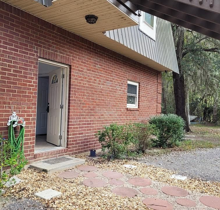 Personal Entrance to Apartment