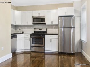 254-256 Paris St #3, Boston, MA 02128