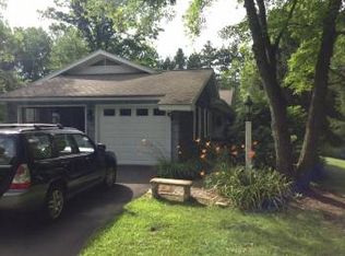 65 West St #2, Amherst, MA 01002