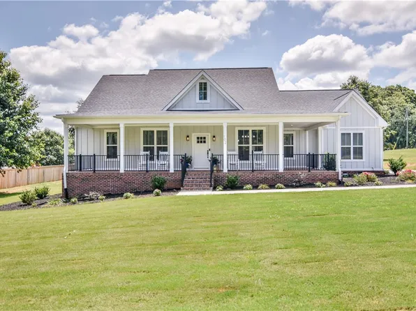 102 The Trce, Belton, SC 29627