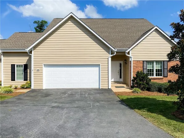 375 Holly Brook Dr, Bermuda Run, NC 27006