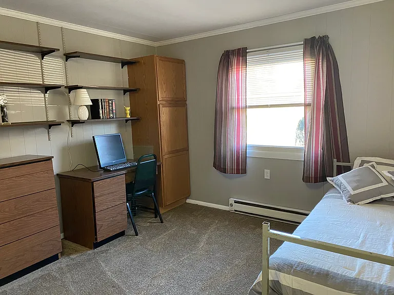 503 Briar Cir N — Photo 10