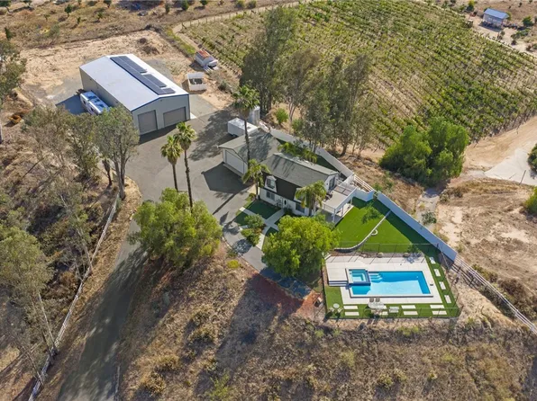 35825 Meadow Ridge Rd, Temecula, CA 92592