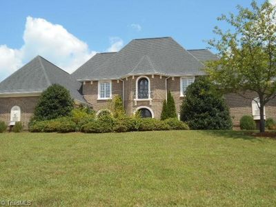 805 Merriweather Dr, King, NC, 27021