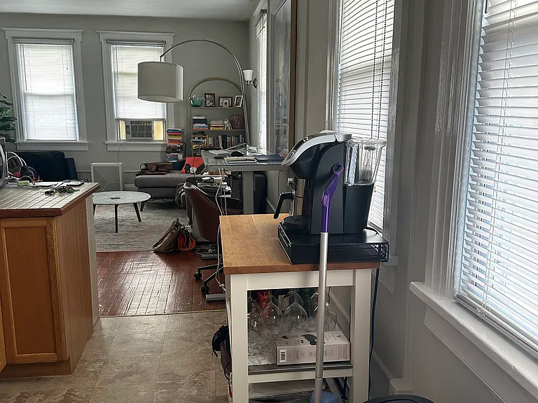 19 Sayre St #2 — Photo 4
