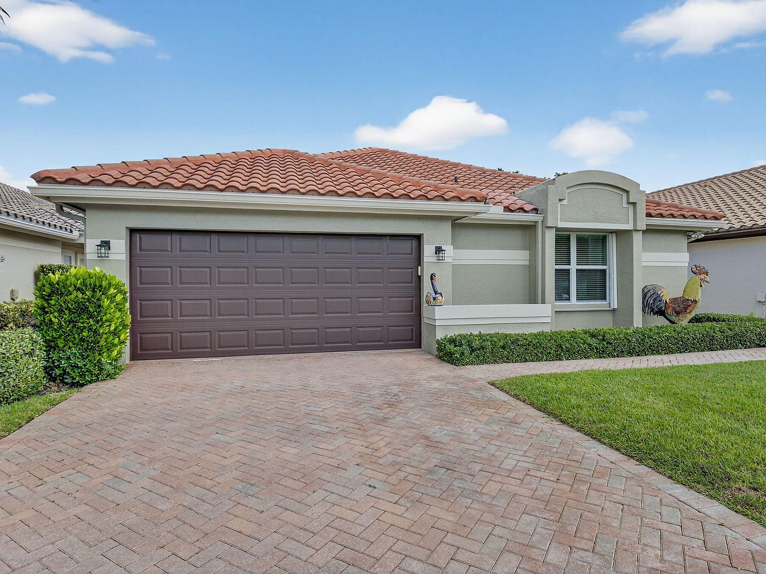 11270 Clover Leaf Circle
