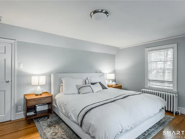 331 Auburn Rd — Photo 24