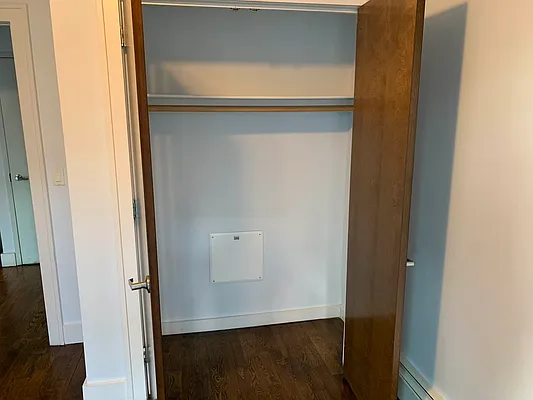 Rented by Flatiron Real Estate Advisors LLC | media 14