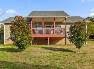 625 Cates Ln NE, Charleston, TN 37310