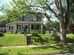 1188 Parkside Dr, Alliance, OH