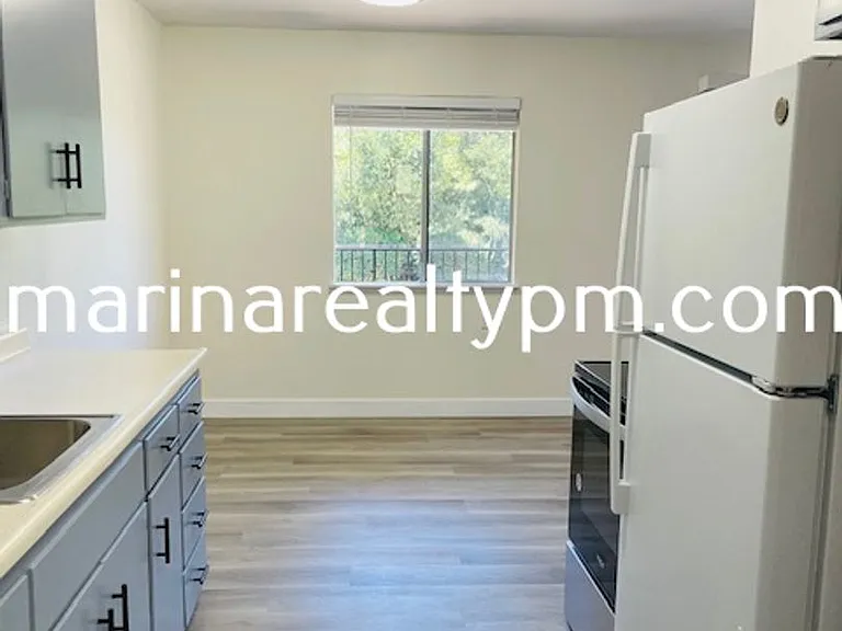 Tour Today, Move In Tomorrow! — Photo 39