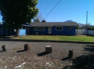 2644 Crater Lake Ave, Medford, OR