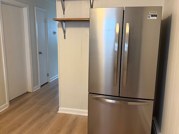 3rd image of 153 Bradford St APT 2B