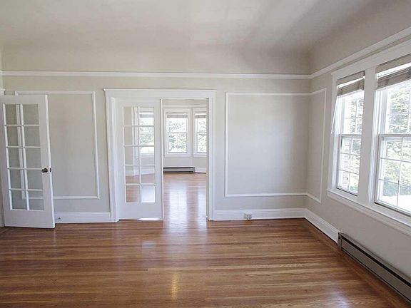 4th image of 1201 12th Ave APT 14